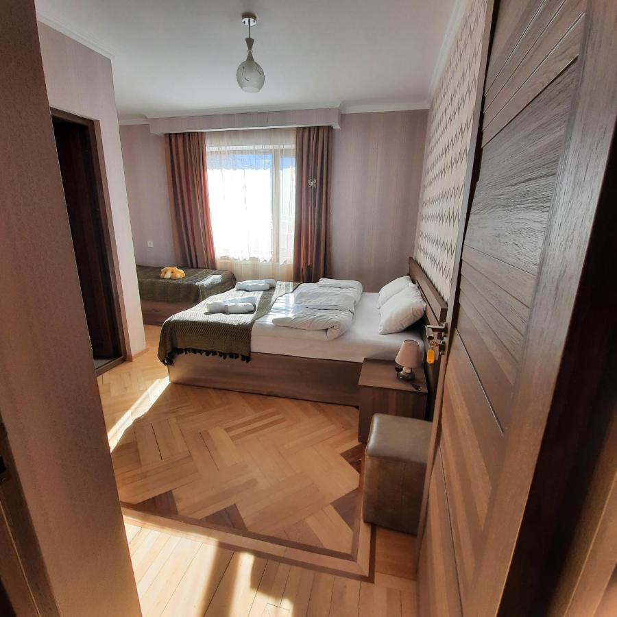 Gio-Nika Hotell Kazbegi Eksteriør bilde