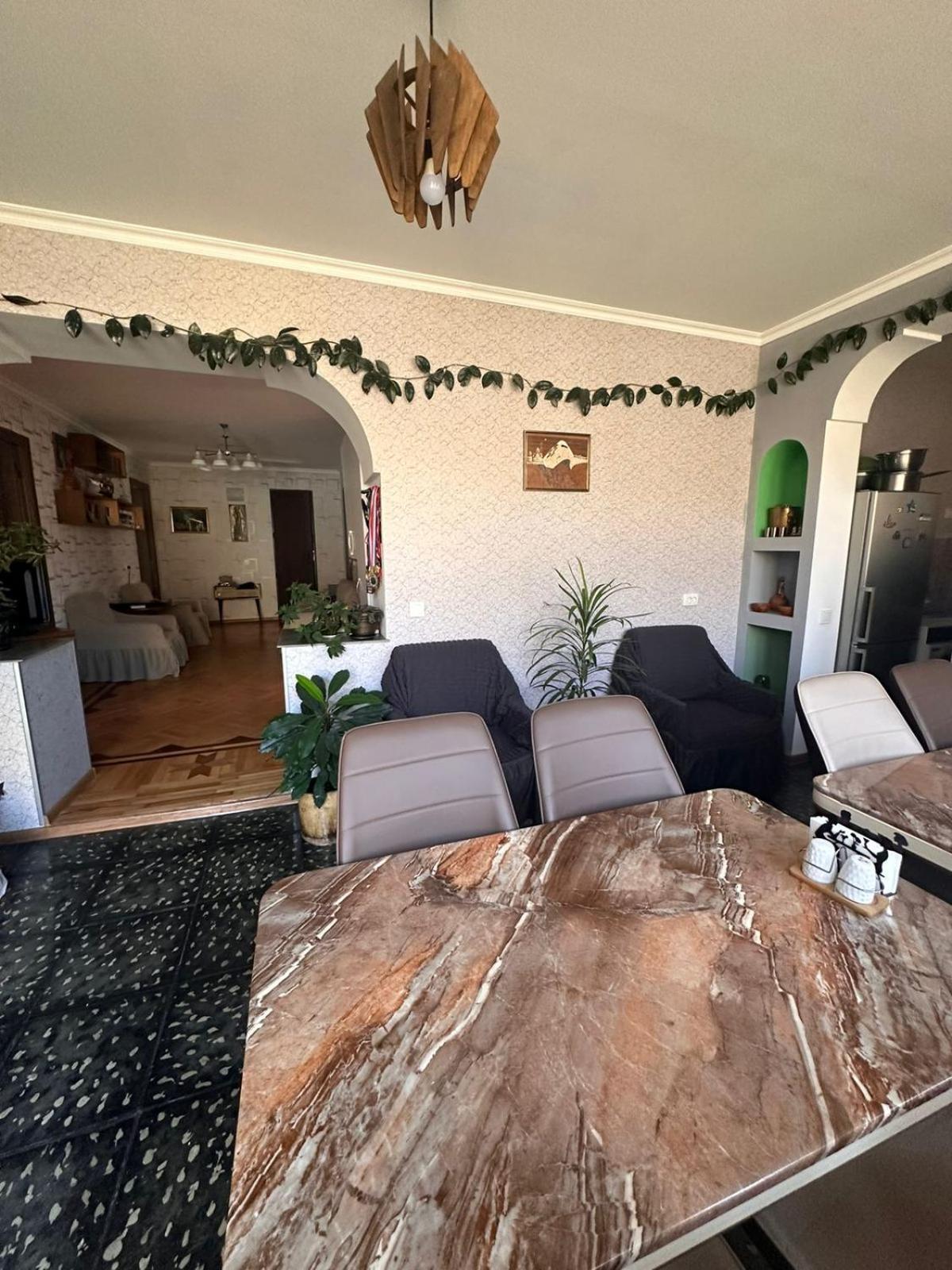 Gio-Nika Hotell Kazbegi Eksteriør bilde