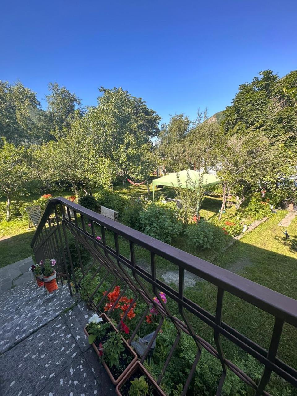 Gio-Nika Hotell Kazbegi Rom bilde